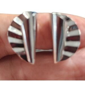 Avon Silvertone Geometric Clip On Earrings Vintage